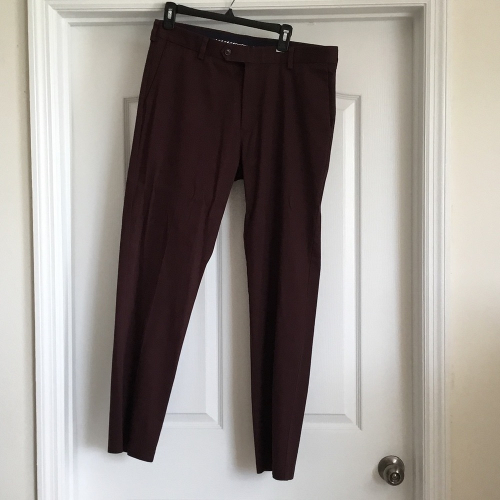 Roundtree & Yorke TravelSmart CoreComfort Men's Burgundy/ Dark Brown Dress Pants